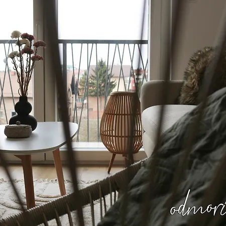 West Wing - Apartment *