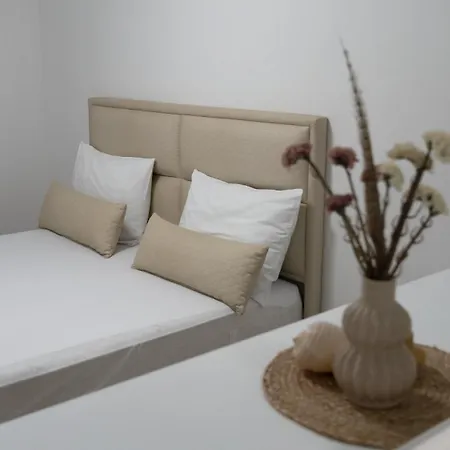 West Wing - Zivinice